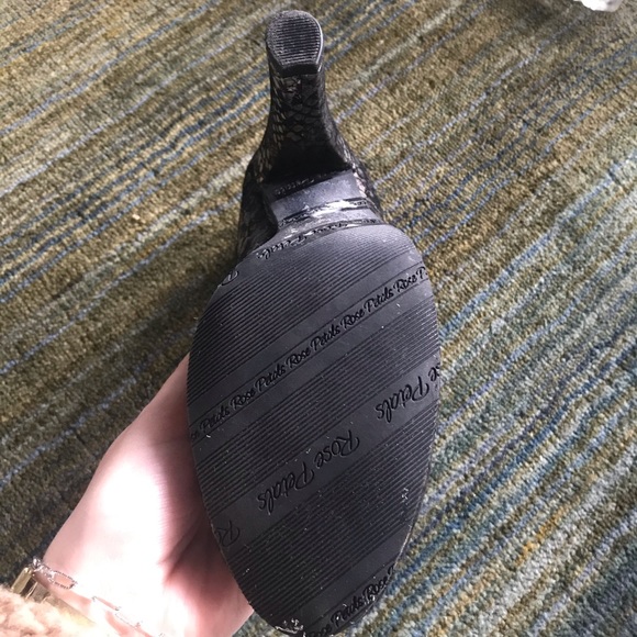 Metallic Snakeskin Heels - Picture 5 of 6